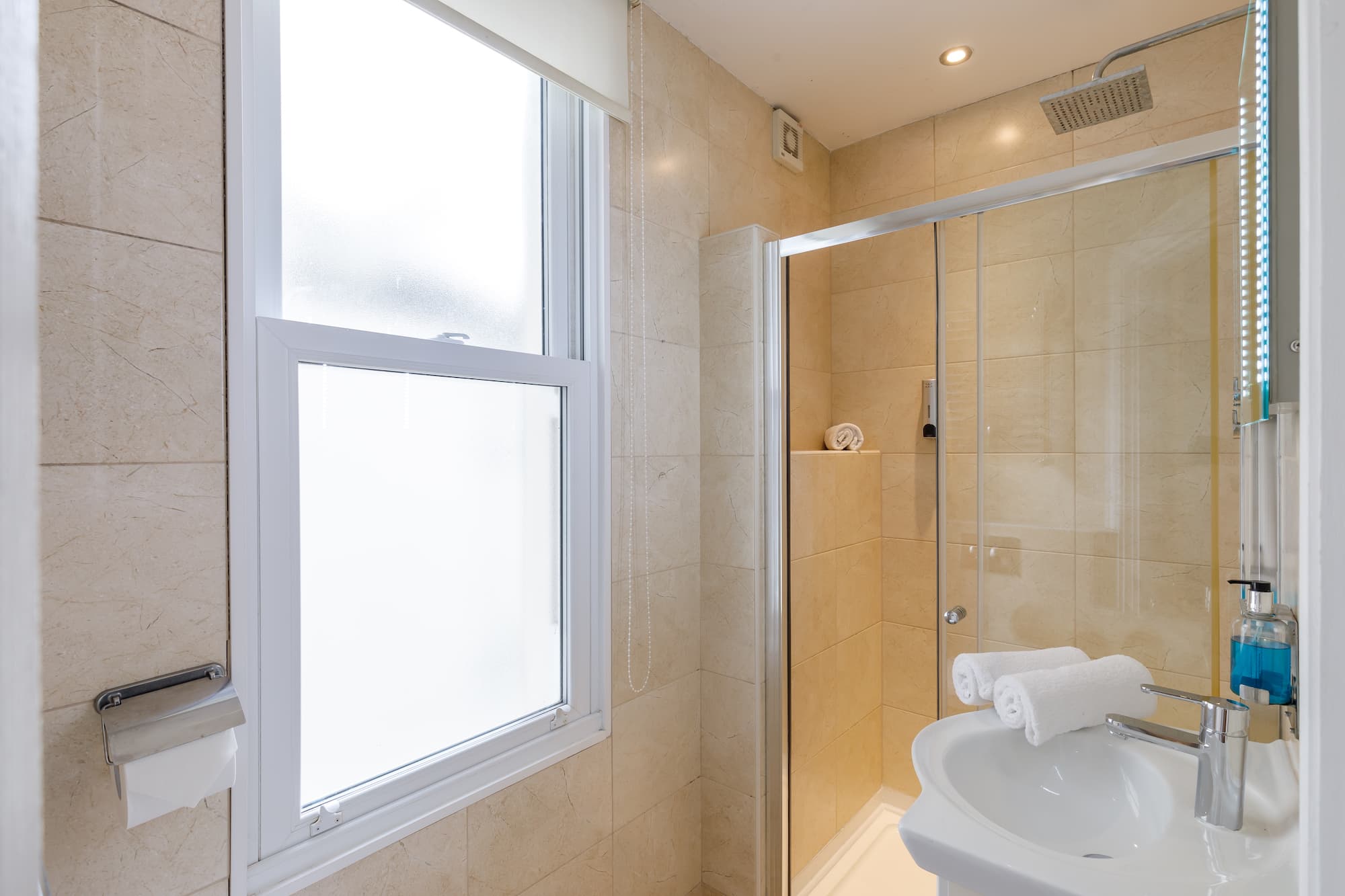 Serenity Square Brighton — photo 14