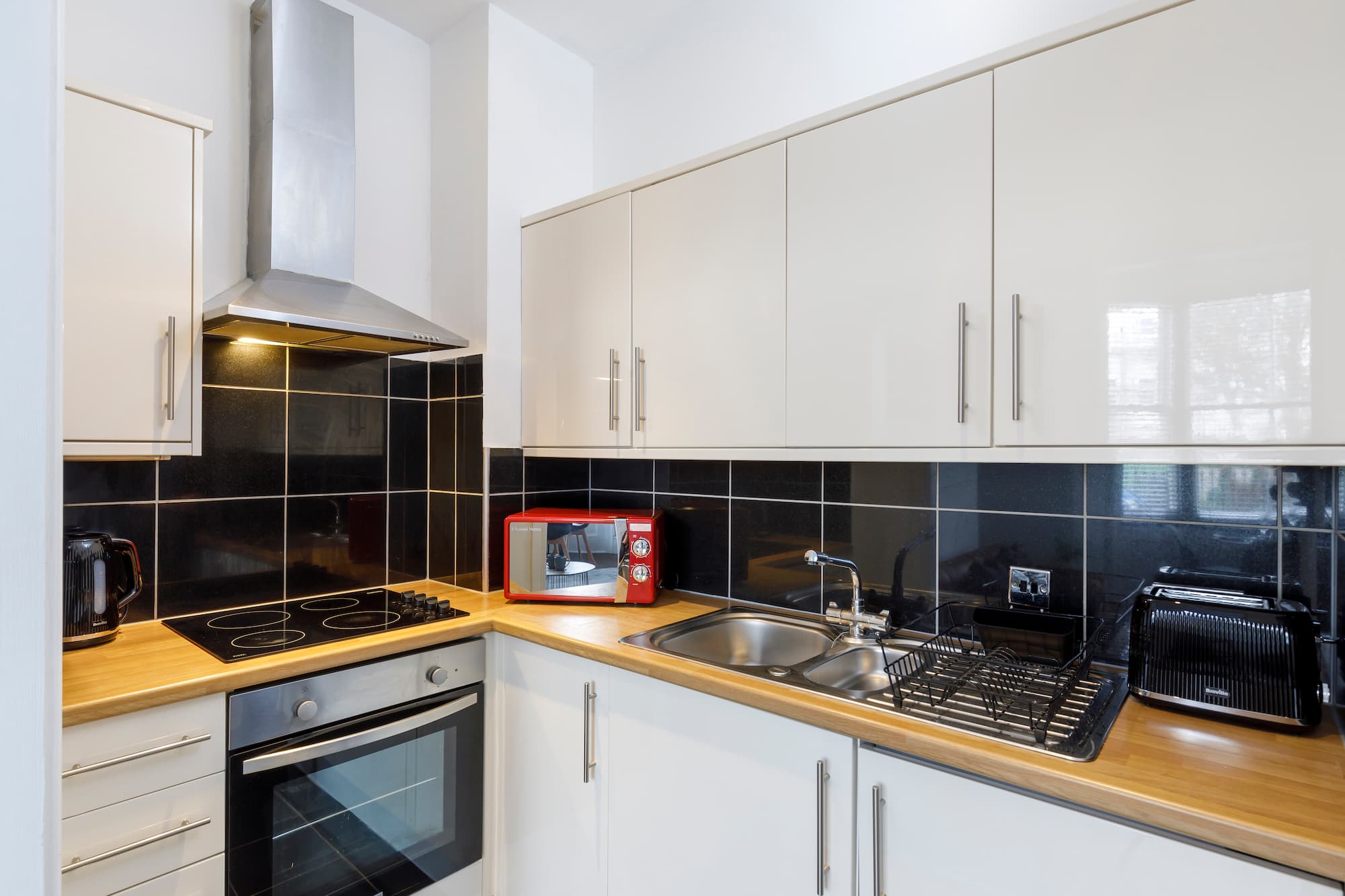 Serenity Square Brighton — photo 24