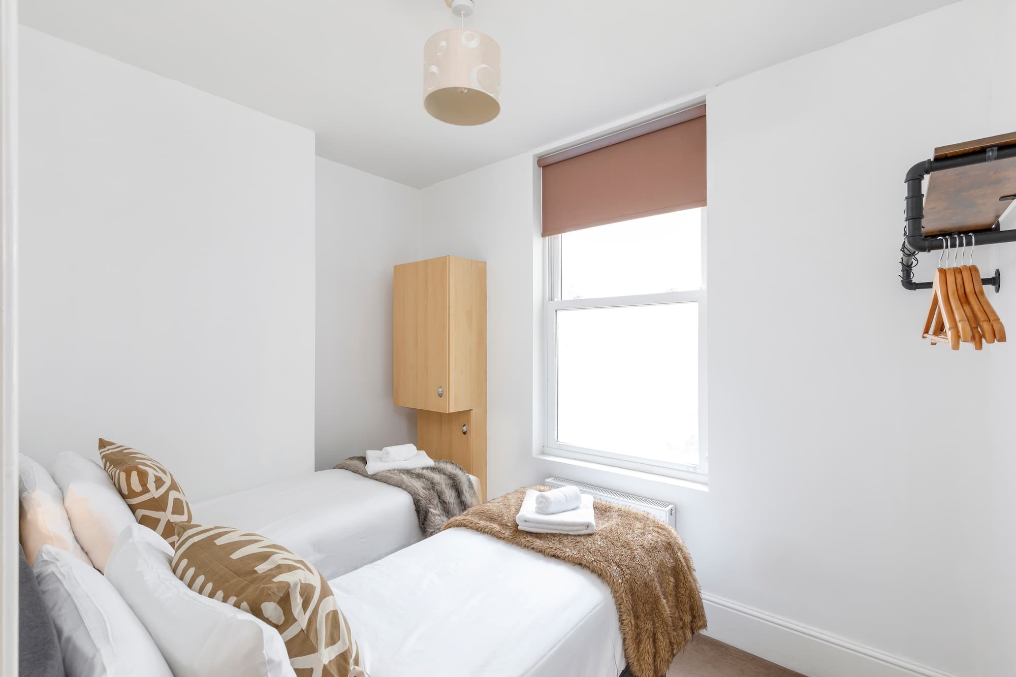 Serenity Square Brighton — photo 8